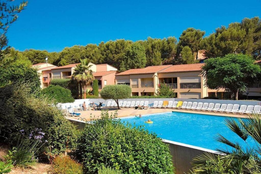 Appartement Tout Confort, Piscine Et Acces Plage Санари-сюр-Мер Экстерьер фото
