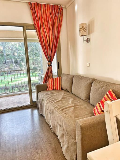 Appartement Tout Confort, Piscine Et Acces Plage Санари-сюр-Мер Экстерьер фото