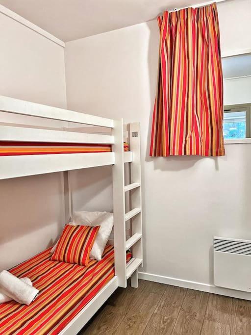 Appartement Tout Confort, Piscine Et Acces Plage Санари-сюр-Мер Экстерьер фото